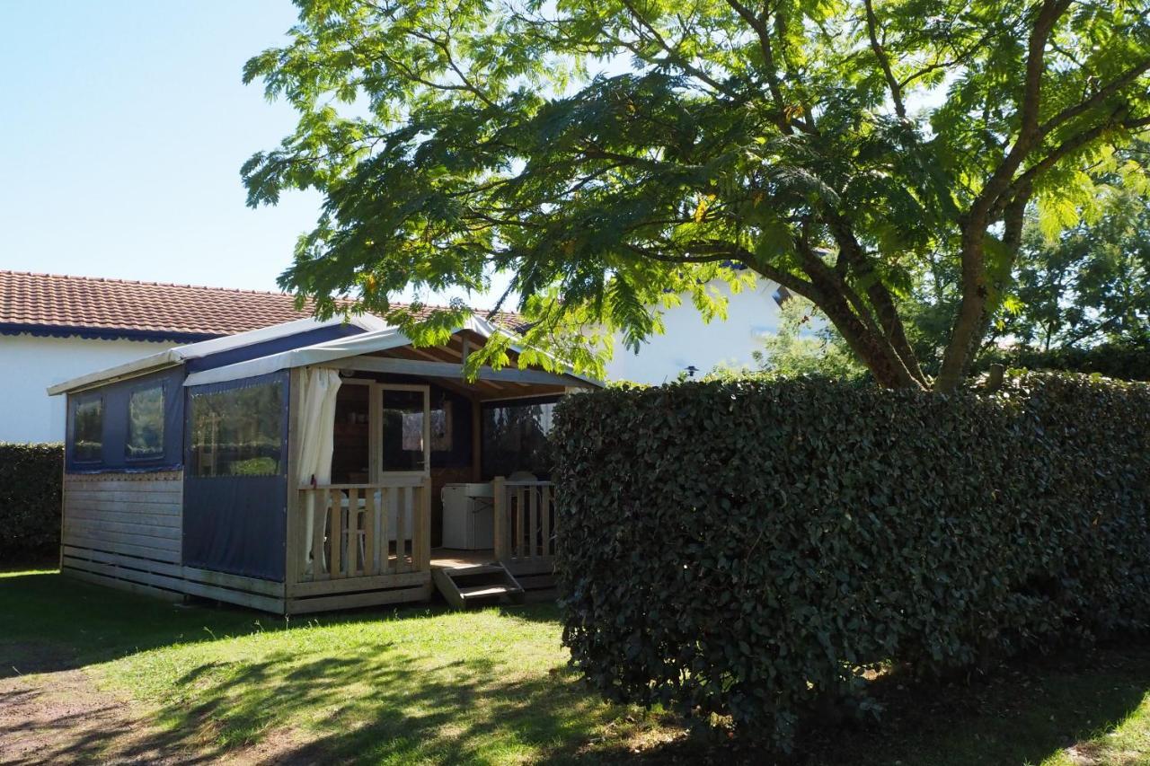 Camping Le Puits De L'Auture Hotell Saint-Palais-sur-Mer Exteriör bild