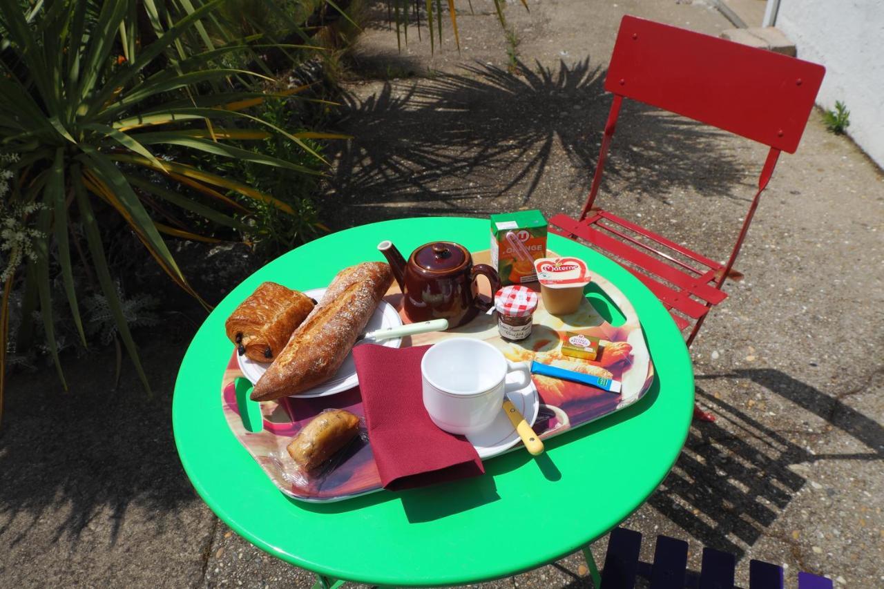 Camping Le Puits De L'Auture Hotell Saint-Palais-sur-Mer Exteriör bild
